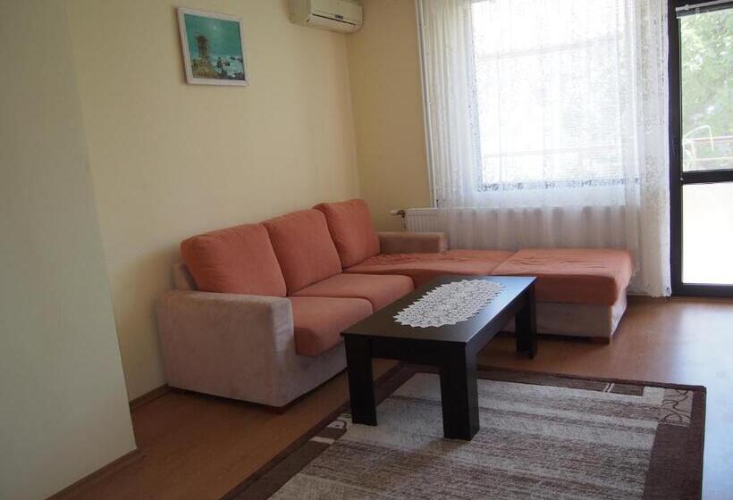 Пансион Keni Guest House