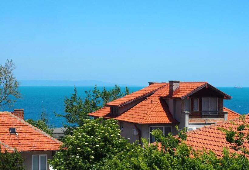 Пансион Keni Guest House