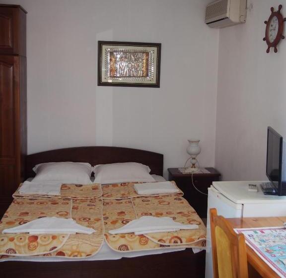 Пансион Keni Guest House