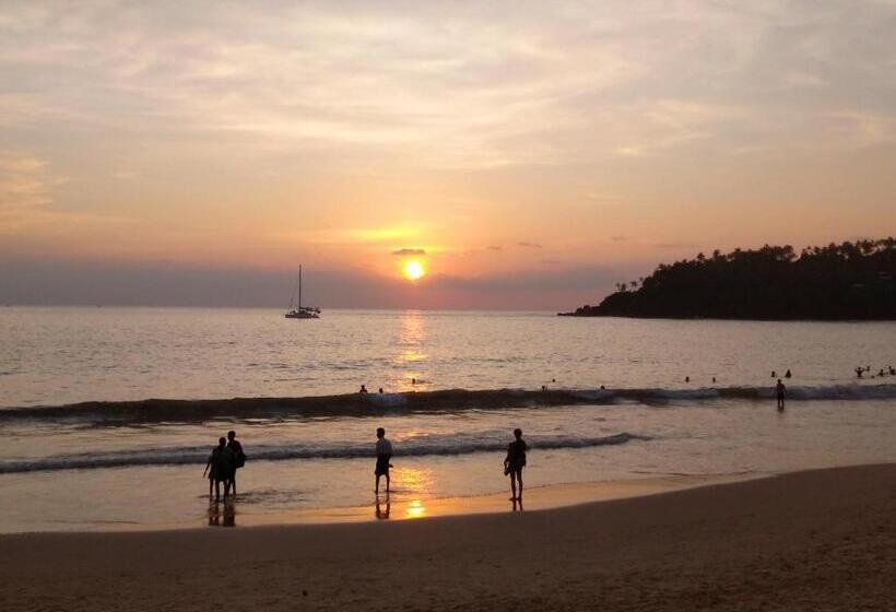 بنسيون Mirissa Ocean Breeze