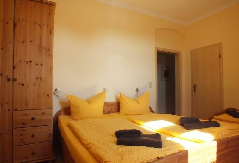 Pension Am Elberadweg