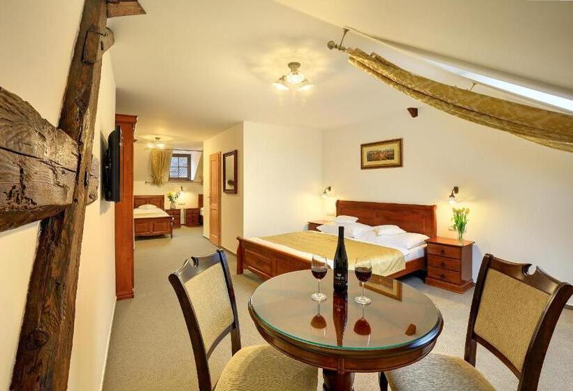 膳宿费 Penzion Rozmarýna