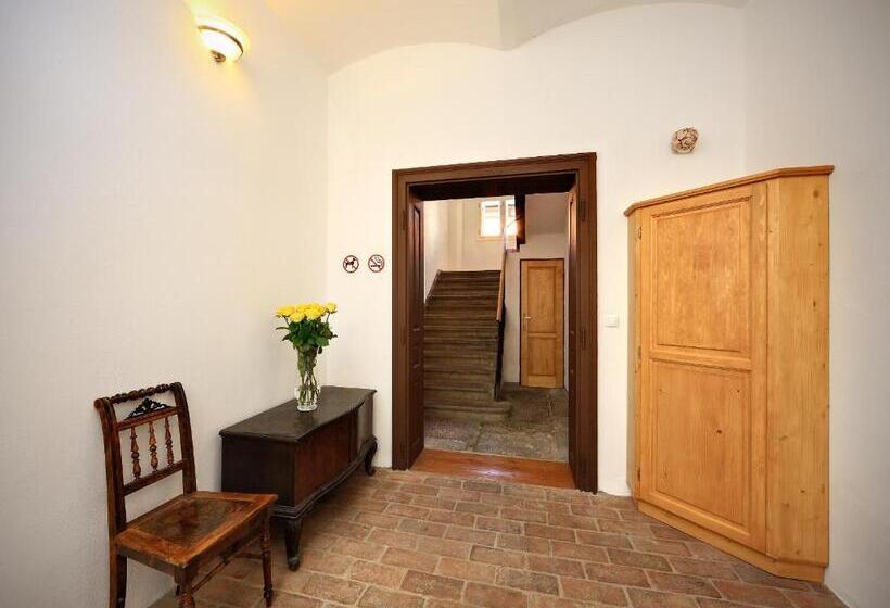 膳宿费 Penzion Rozmarýna