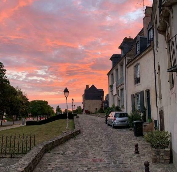 Plantagenet Le Vieux Mans Hyper Centre
