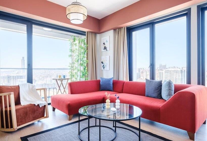 Roya Nova Residence By Newinn