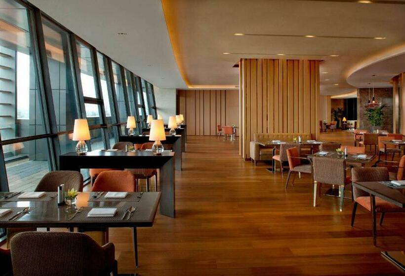 The Oct Harbour, Shenzhen   Marriott Executive Apartments