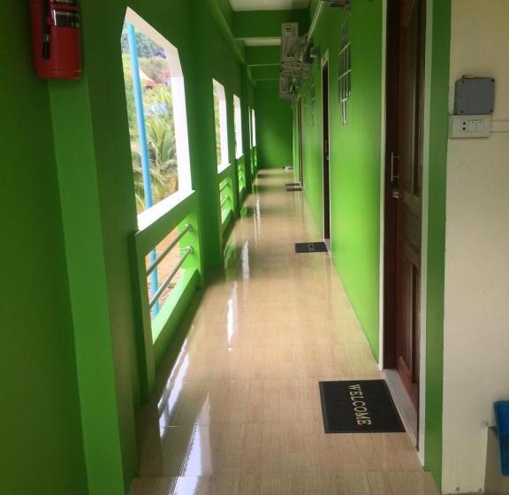 הוסטל Budchui Guesthouse