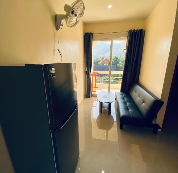 הוסטל Budchui Guesthouse