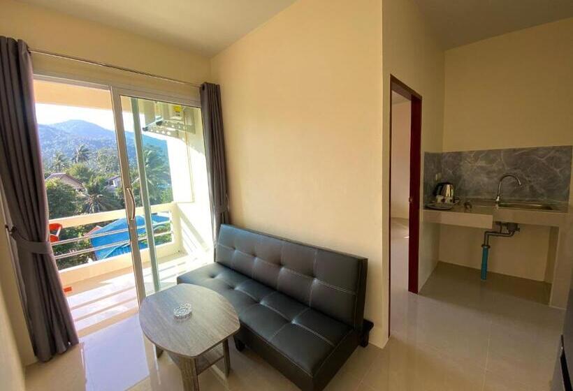 הוסטל Budchui Guesthouse