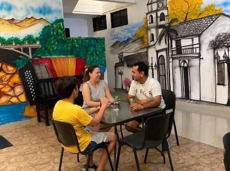 Aparta Hotel El Cacique Upar