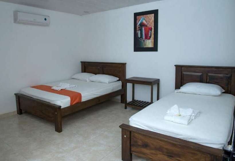 Aparta Hotel El Cacique Upar