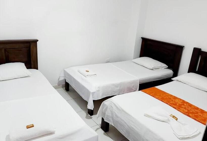 Aparta Hotel El Cacique Upar