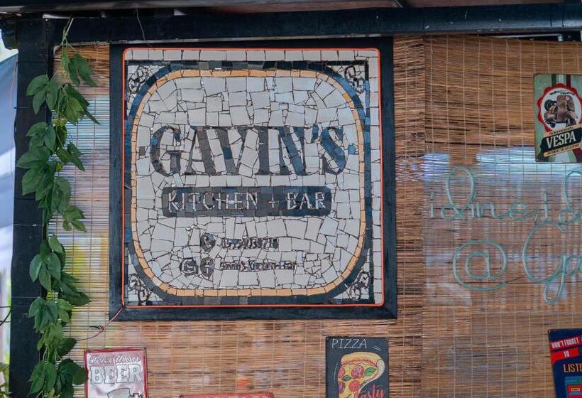 Bed and Breakfast Bay Area Lodge