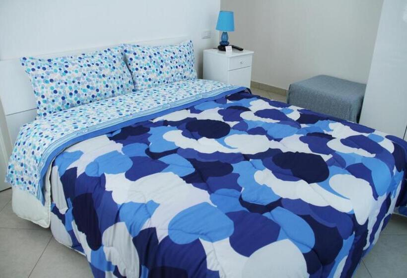 تختخواب و صبحانه Stella