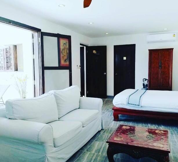 Btc Boutique Resort Private Pool Villas And Studios Hua Hin บ้านทะเลจีน บูติค รีสอร์ท หัวหิน