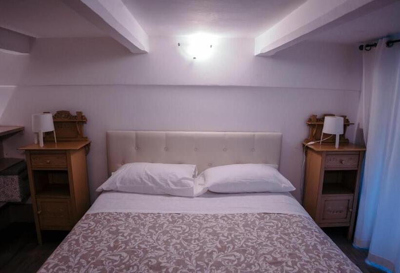 Elephant's Smile B&b