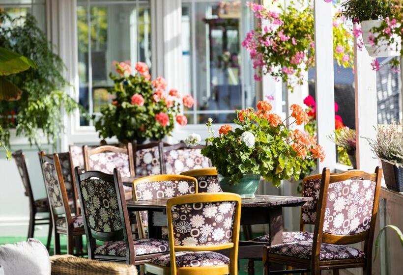 Familien  Und Aparthotel Strandhof