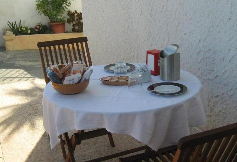 בית מלון כפרי Albergo Europa