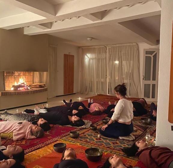 هتل Auberge Des Cascades Imouzzer   Paradise Valley