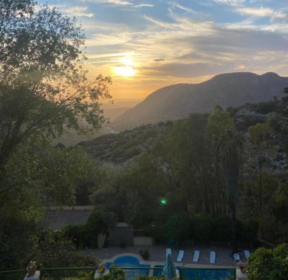 هتل Auberge Des Cascades Imouzzer   Paradise Valley