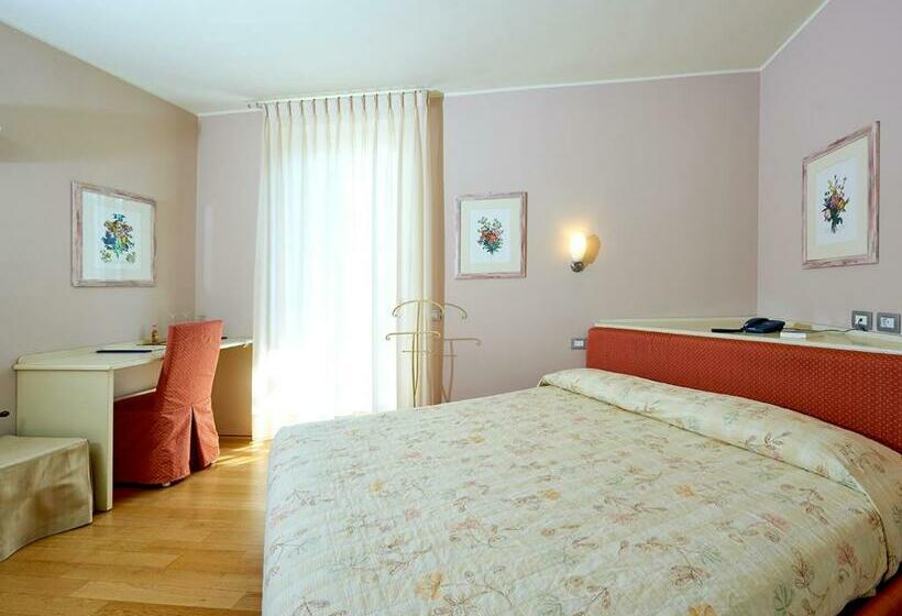 酒店 Belvedere Ranco