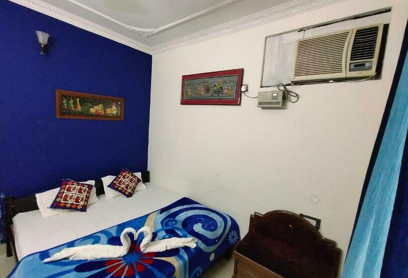 فندق Haveli Taragarh Palace