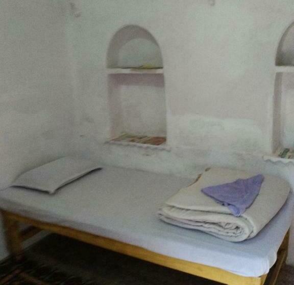 فندق Haveli Uma Megh Tourist Guest House