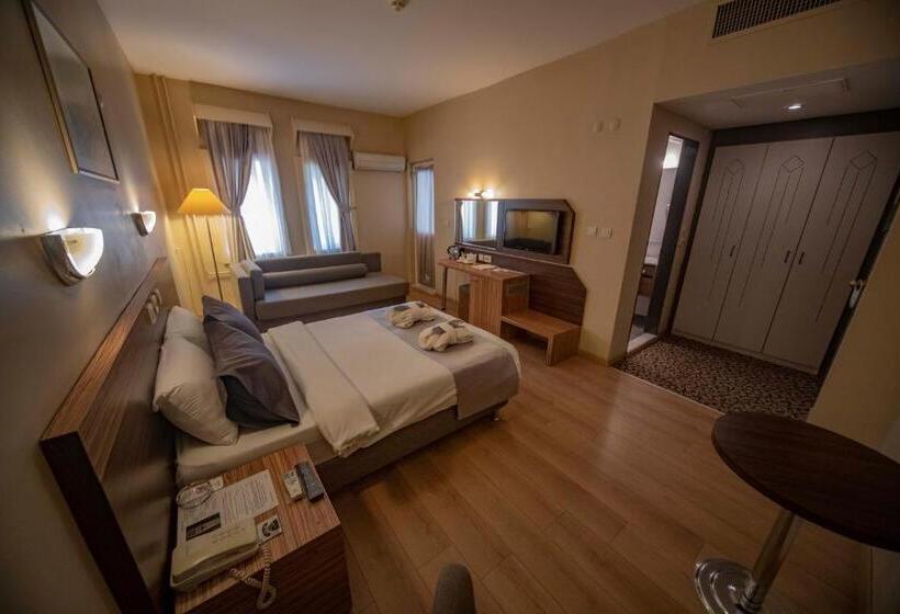 هتل Herakles Thermal