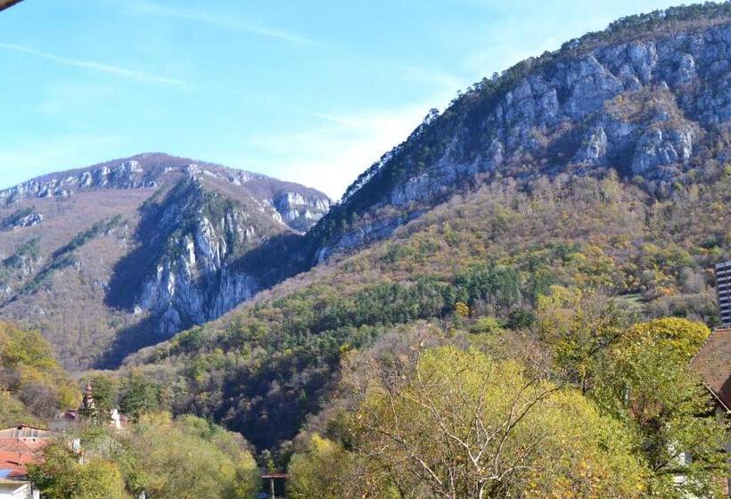 ホテル Holiday Maria