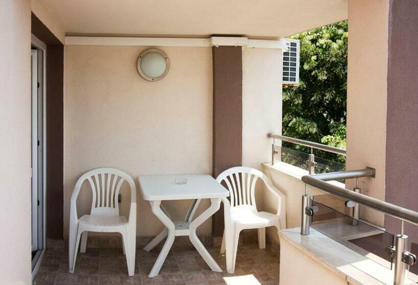 酒店 Ivatea Family