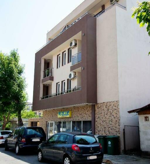 酒店 Ivatea Family