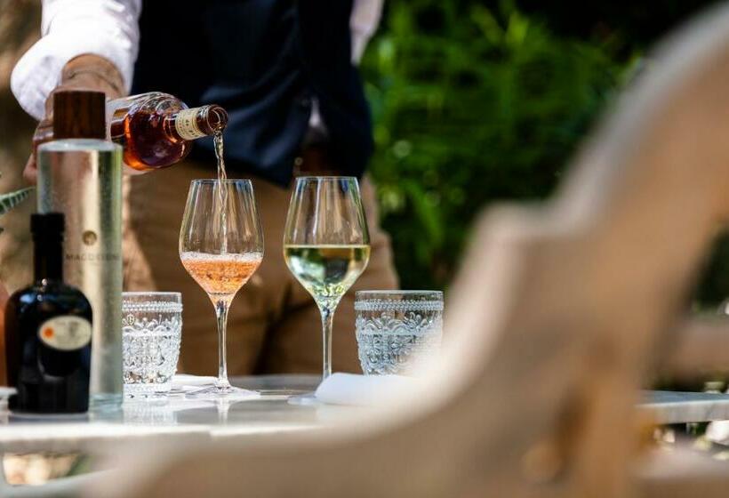 فندق Hôtel Restaurant & Spa La Magdeleine Mathias Dandine