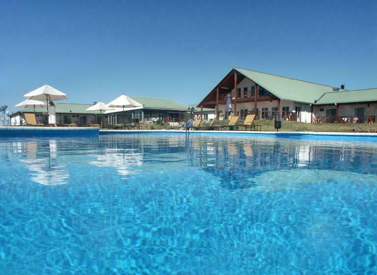 هتل Los Naranjos Resort & Spa Termal