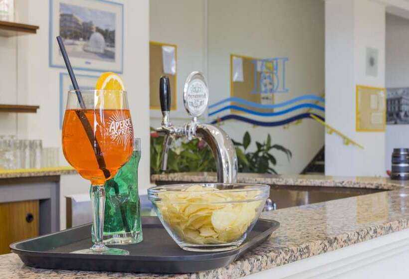 فندق Albergo Savoia