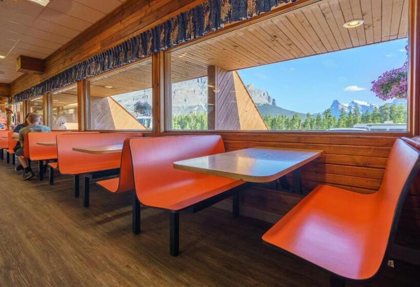 فندق The Crossing