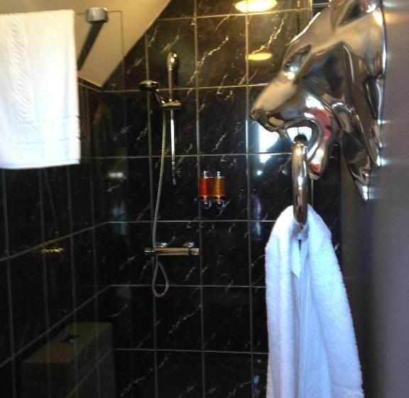 호텔 The White House