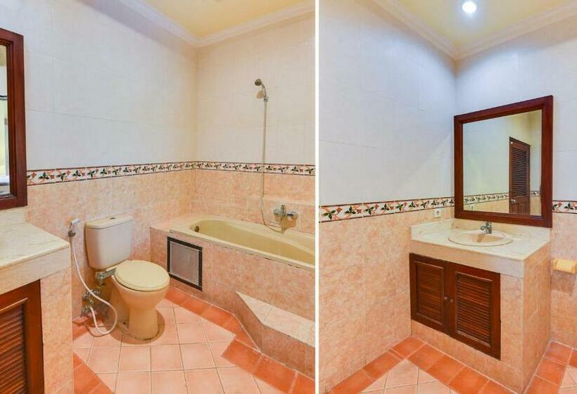 هتل Townhouse Oak Maxi  Legian