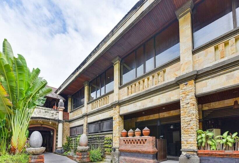 هتل Townhouse Oak Maxi  Legian