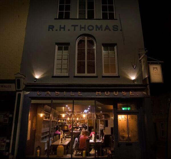 Отель Ty Castell