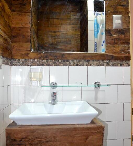 膳宿费 The Fox Hostel