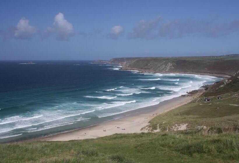 펜션 Warwick House