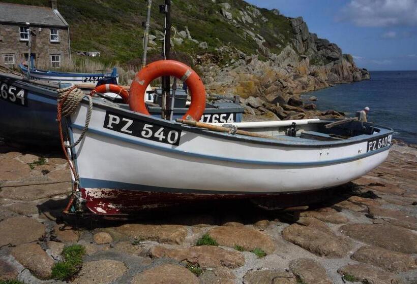 펜션 Warwick House