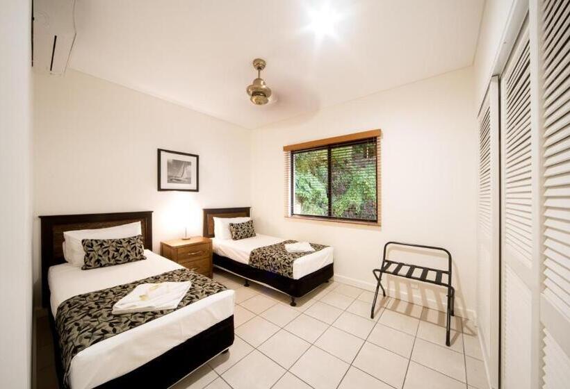 Portside Whitsunday Luxury Holiday Apartments