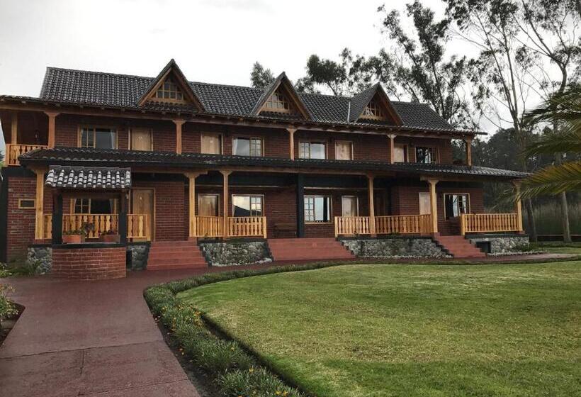 Puertolago Country Inn & Resort