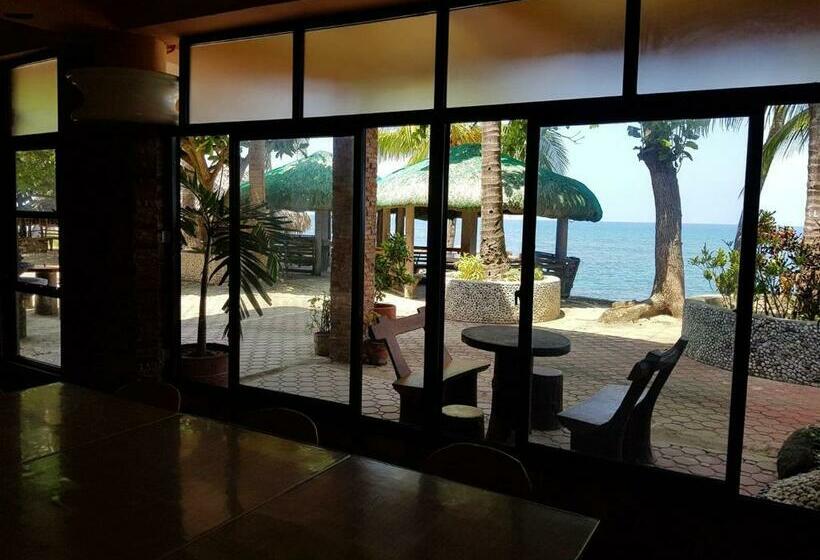 リゾートホテル Jun And Carol Beach Cottages