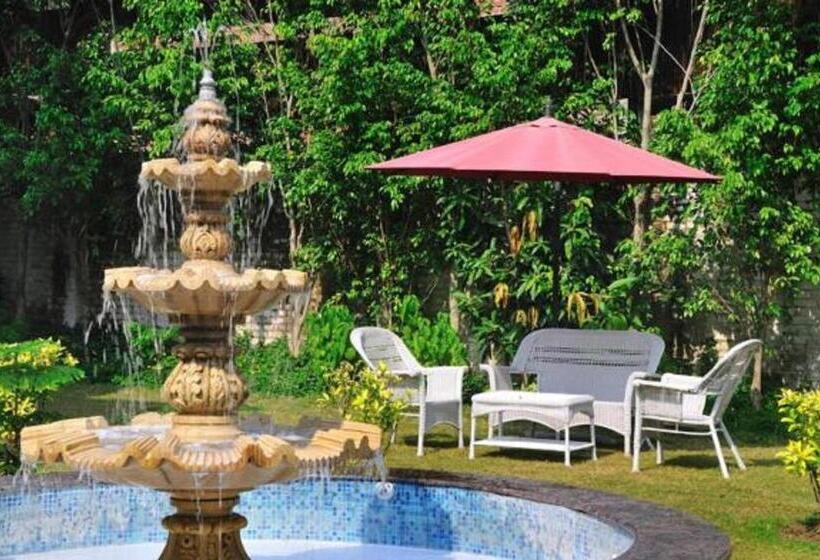 리조트 Le Roi Corbett