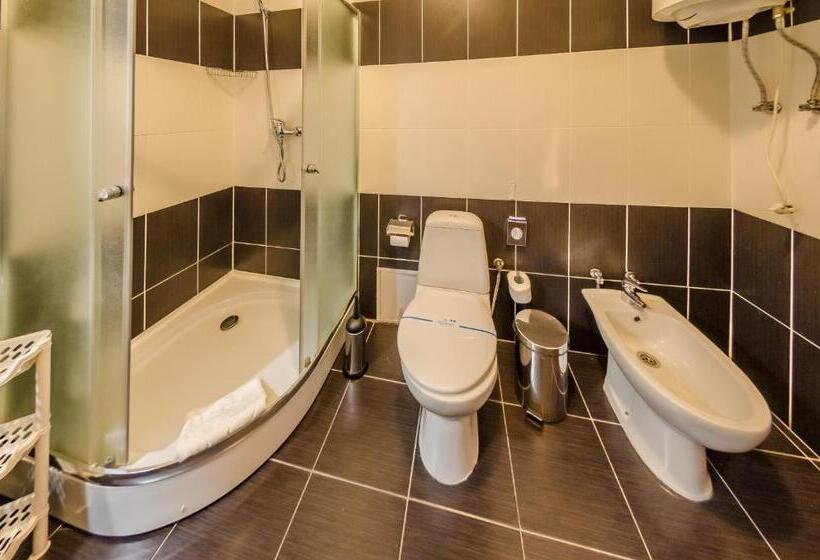 استراحتگاه Zimasnow Ski & Spa Club