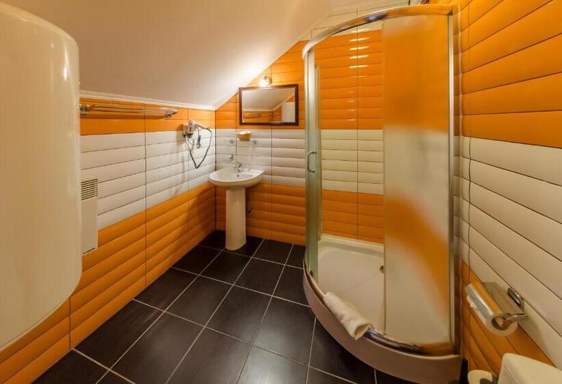 استراحتگاه Zimasnow Ski & Spa Club