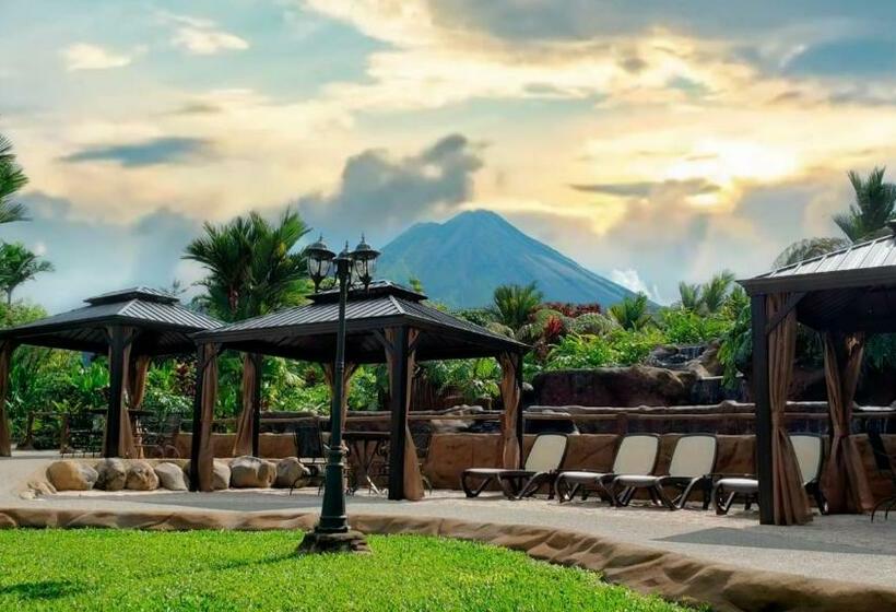 Volcano Lodge, Hotel & Thermal Experience