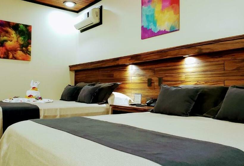 Volcano Lodge, Hotel & Thermal Experience